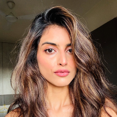 Khushboo panjathia